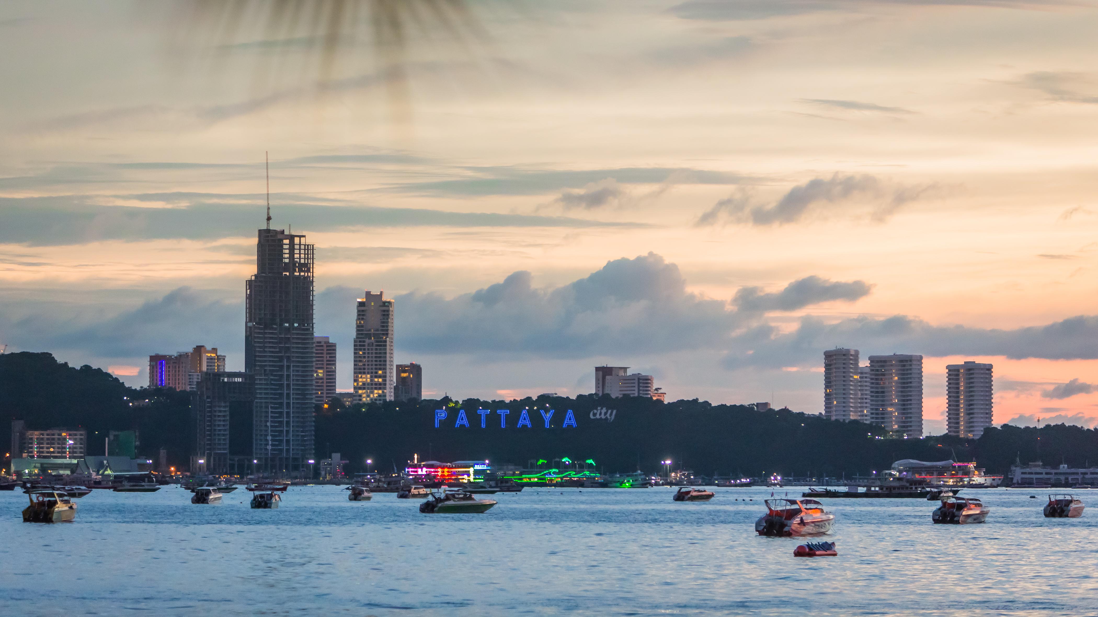 Sandalay Resort Pattaya Eksteriør billede